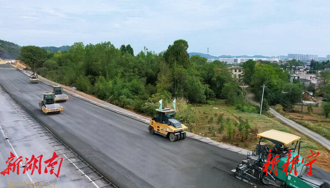 永新高速全面进入路面底基层施工阶段!_邵阳头条网